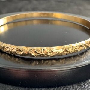 Sterling Silver Gold Vermeil Floral Engraved Bangle Bracelet 9.9g